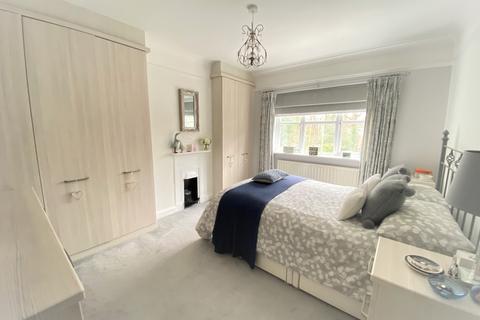 24 Brewery Road, Woking, GU21 4NA