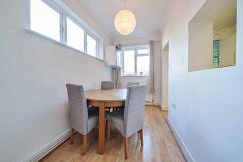 37d Grenfell Road, Mitcham, CR4 2BZ