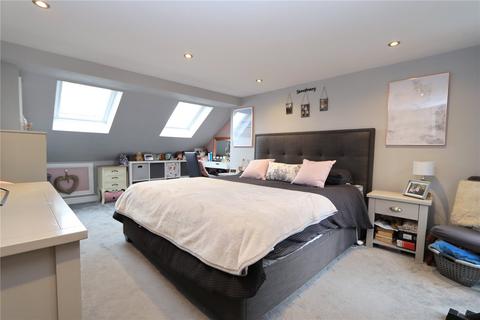 4 bedroom terraced house for sale, Tickford Street, Newport Pagnell, Buckinghamshire, Bucks, MK16