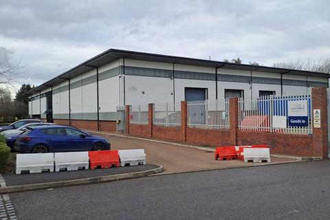 Industrial unit to rent - Unit 3 Sopwith Park, Concorde Close, Segensworth North, Fareham, PO15 5RT