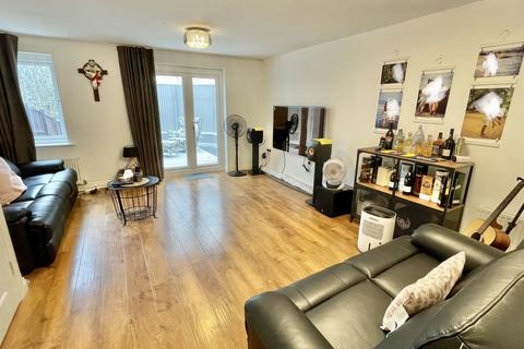 4 bedroom semi-detached house for sale - Sheepcote Walk, Hoyle Mill, Barnsley, S70