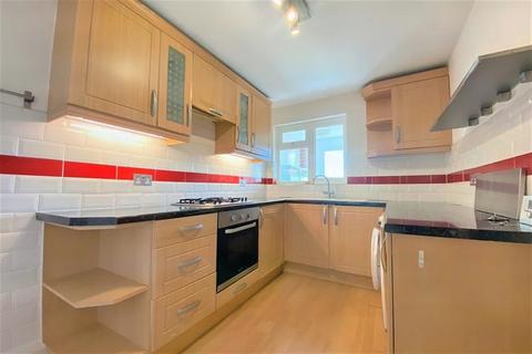 62 Elder Close, Winchester, SO22 4LH