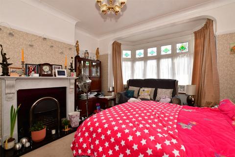 3 bedroom semi-detached house for sale - Coney Hill Road, West Wickham, Kent