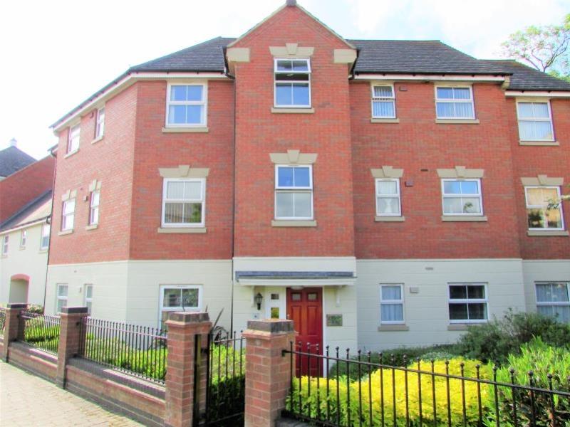 Stonechat Road, Rugby, Warwickshire... 2 bed apartment £725 pcm (£167 pw)