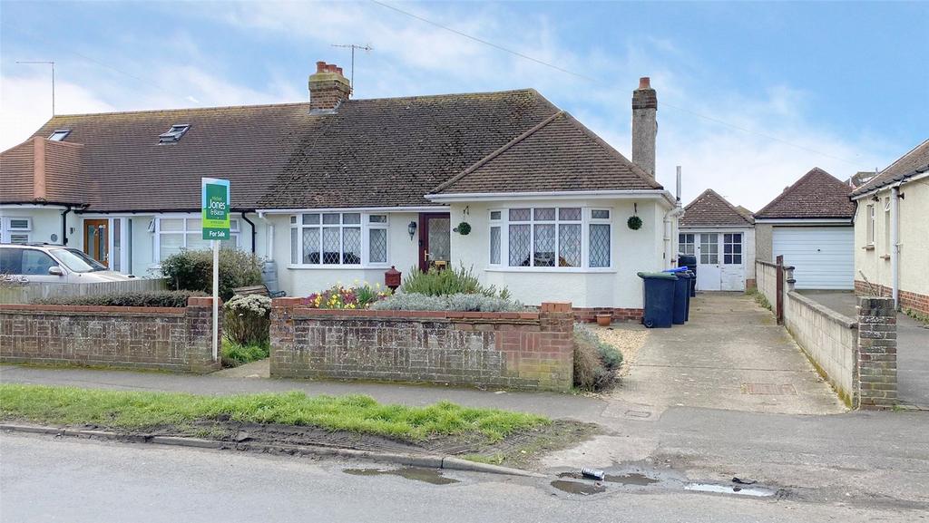 Cokeham Road, Sompting, West Sussex, BN15 2 bed bungalow for sale £