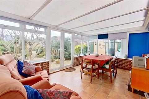 33 Cokeham Road, Sompting, Lancing, BN15 0AE