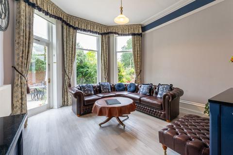 37 Albany Terrace, Worcester, WR1 3DY