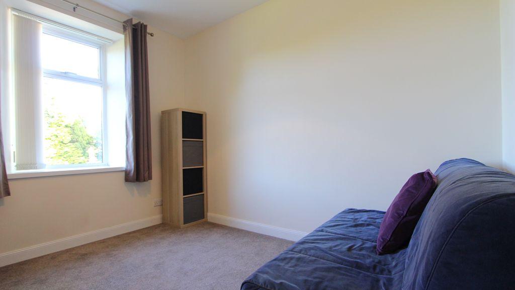 Bedroom 2 (Double)