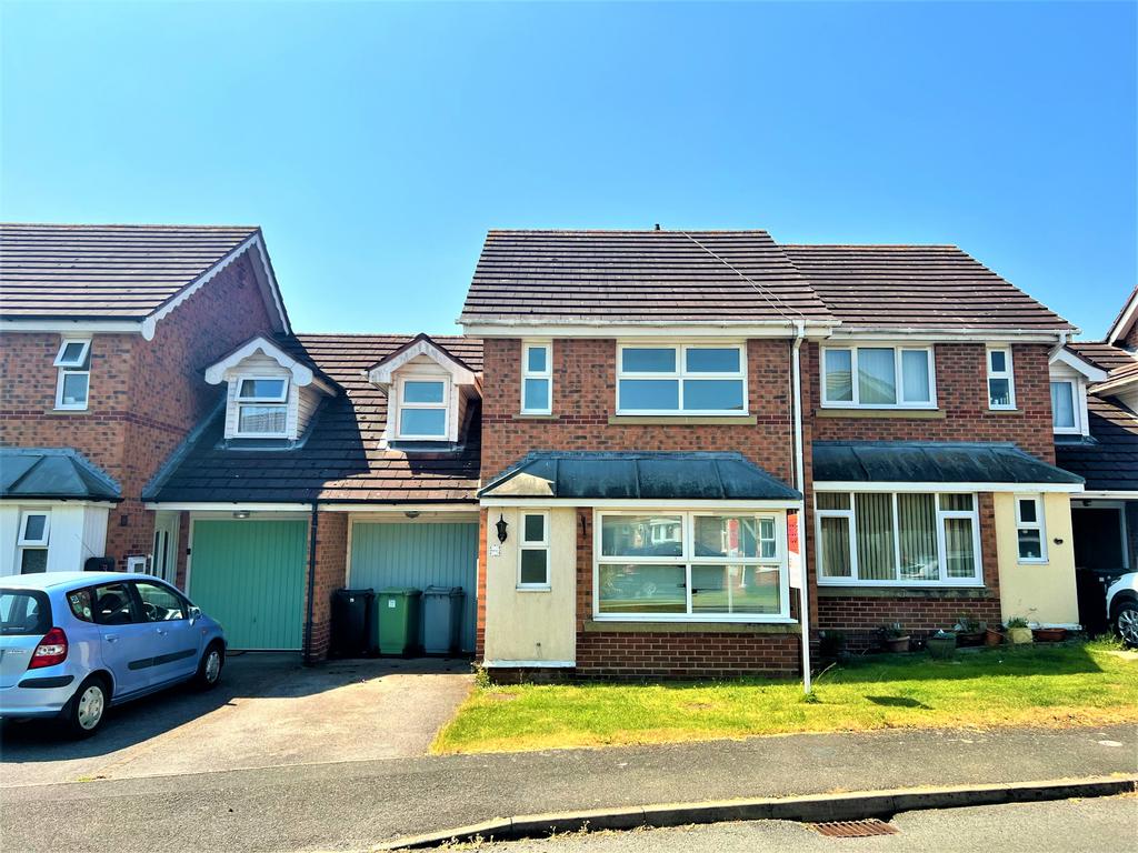 Bell Close, Gonerby Hill Foot, Grantham, NG31 3 bed terraced house for