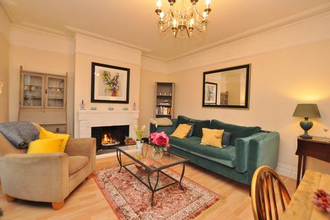 2 bedroom apartment to rent, York Road, Guildford, Surrey, Surrey, GU1