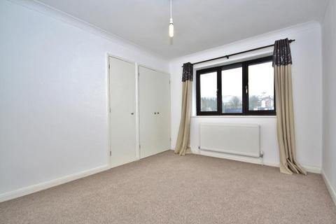 undefined, Barnwood Close, Guildford, Surrey, GU2