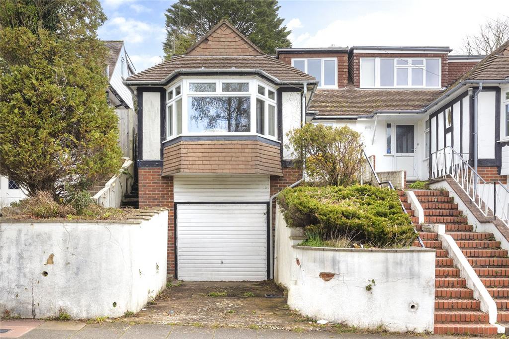 Barn Rise, Brighton, East Sussex, BN1 2 bed semidetached house £400,000