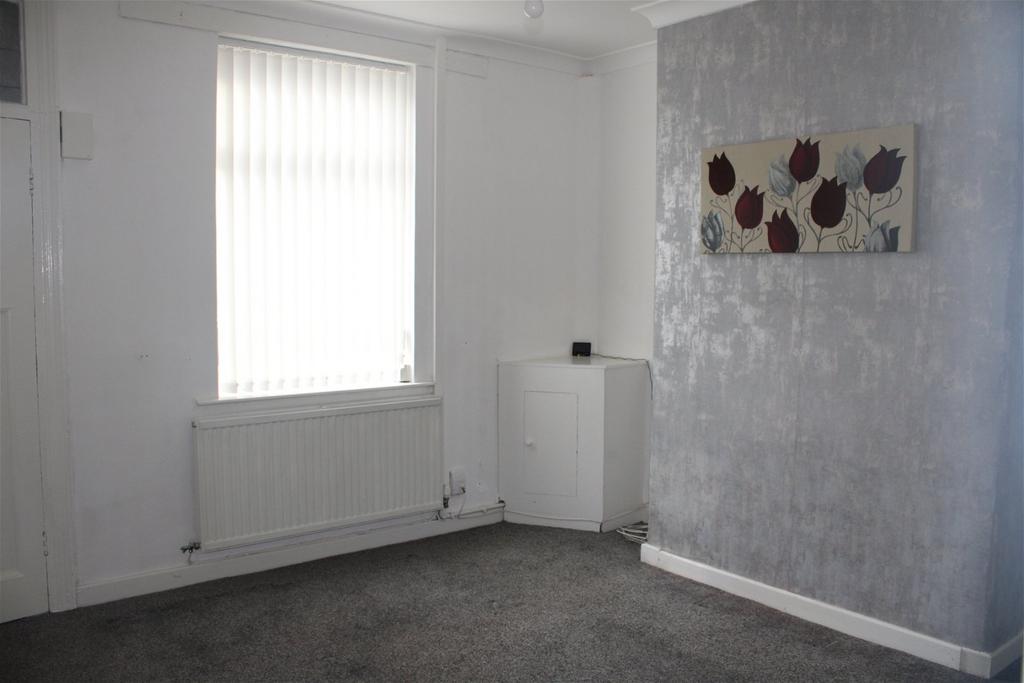 Albany Road, Prescot 2 bed terraced house £650 pcm (£150 pw)