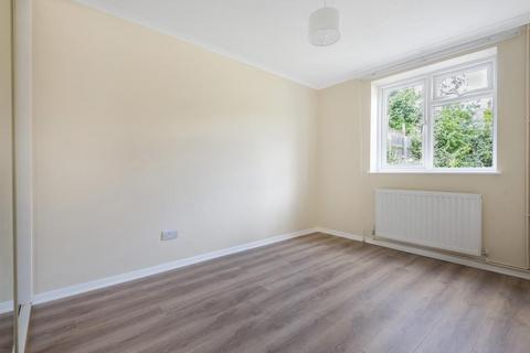 16 Cranbrook Drive, Kennington, Oxford, OX1 5RR