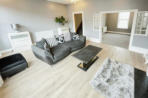 3 bedroom maisonette for sale, Mortimer Road, Mortimer, South Shields, Tyne & Wear, NE33 4TU