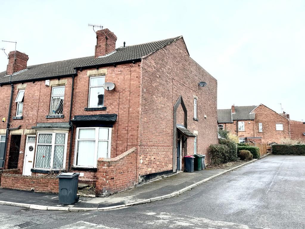 Goosebutt Court, Parkgate, S62 3 bed end of terrace house for sale £