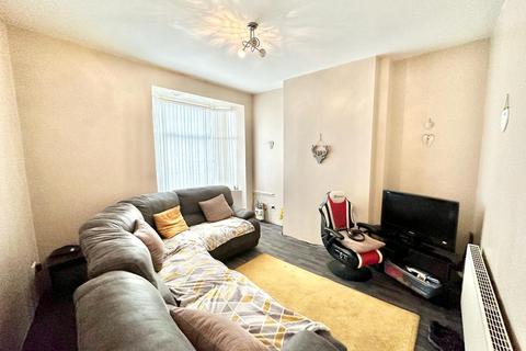 3 bedroom end of terrace house for sale - Goosebutt Court, Parkgate, S62
