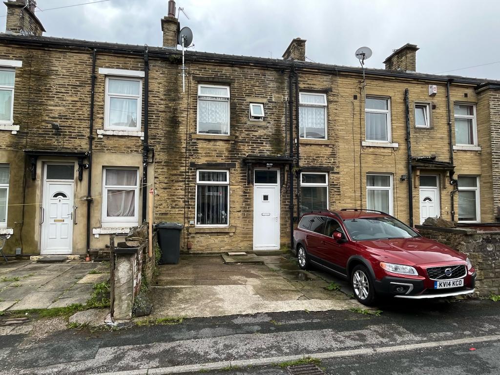 James Street, Allerton BD15 2 bed terraced house for sale £80,000