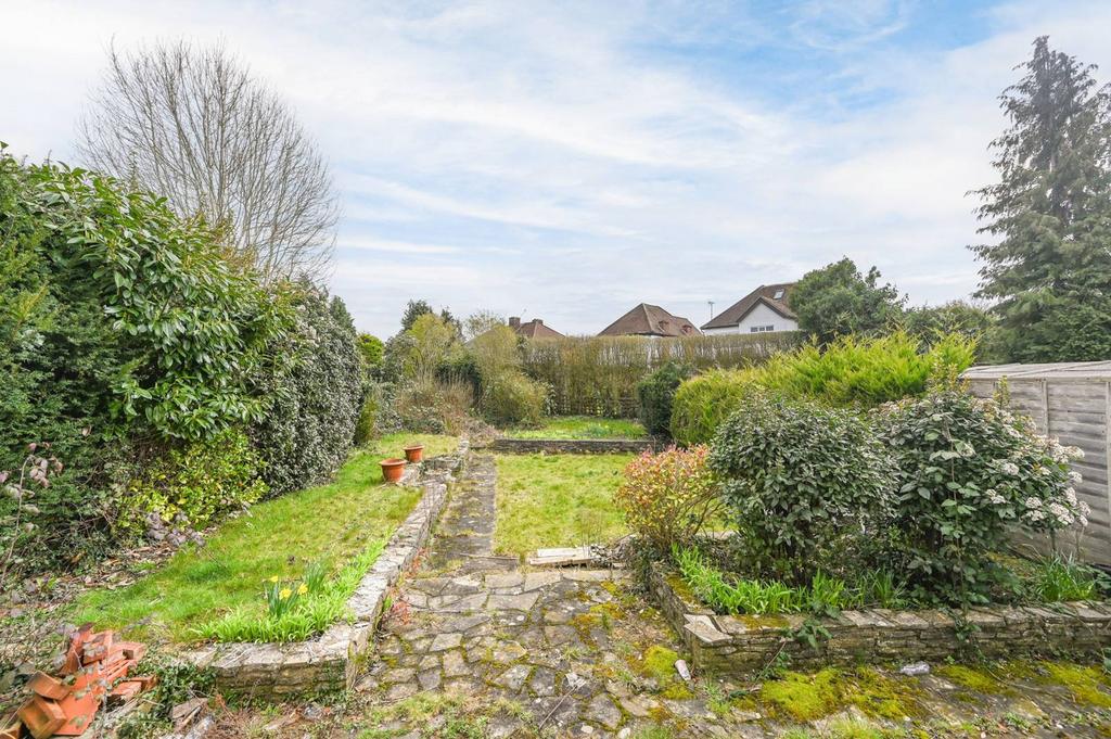 St Lawrence Drive, Eastcote, Pinner, HA5 3 bed house for sale £950,000