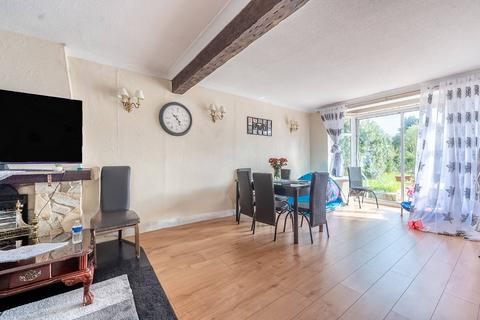 3 bedroom house for sale, St Lawrence Drive, Eastcote, Pinner, HA5