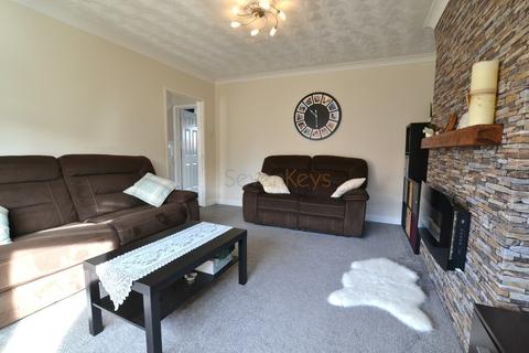 100 Cotswold Gardens, Gateshead, NE11 9LE