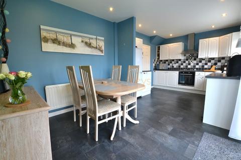 100 Cotswold Gardens, Gateshead, NE11 9LE