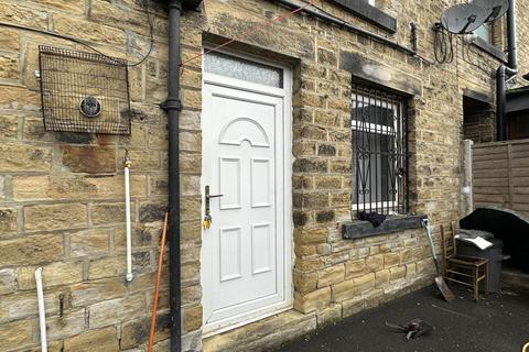 1 bedroom flat to rent, Bradford Road, Fartown, Huddersfield, West Yorkshire, HD1