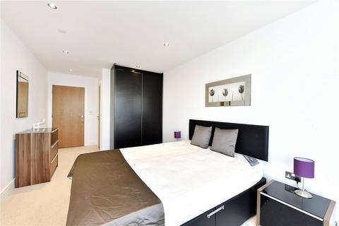 3 bedroom flat to rent, Admirals Tower, 8 Dowells Street, London