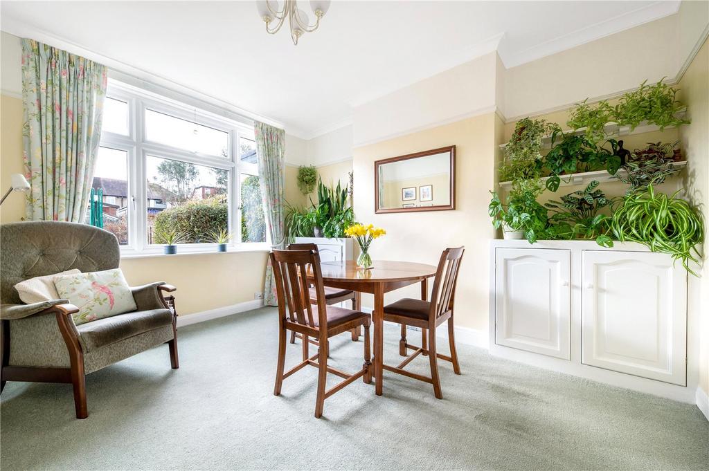 Queen Anne Avenue, Bromley, Kent, BR2 4 bed terraced house for sale £