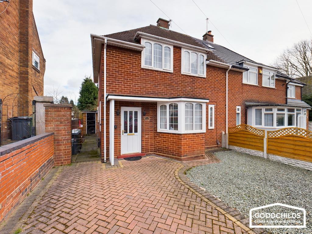 Coalpool Lane, Coal Pool, Walsall, WS3 3 bed semidetached house £180,000