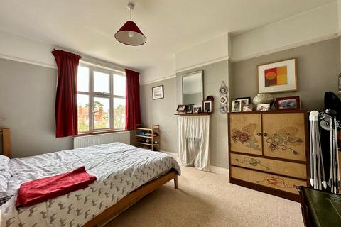76 Barton Road, Ely, CB7 4HZ