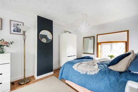 3 bedroom terraced house for sale, Watling Street, Potterspury, Towcester, Northamptonshire, NN12