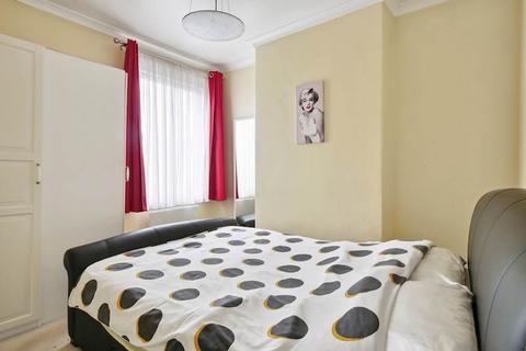 1 bedroom flat for sale - Portland Road,  London, SE25