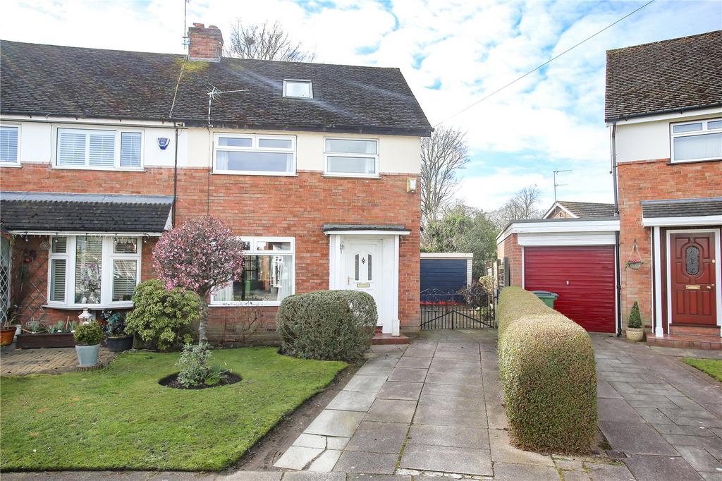 Barnes Avenue, Heaton Moor, Stockport, SK4 3 bed semidetached house