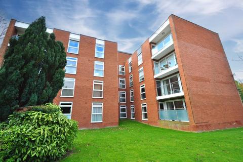 2 bedroom apartment to rent, Grosvenor Drive, Maidenhead, Berkshire, SL6