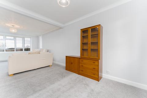 26 Greenbank Court Flats, 16 Hill Crescent, Clarkston, Glasgow, G76 8DQ