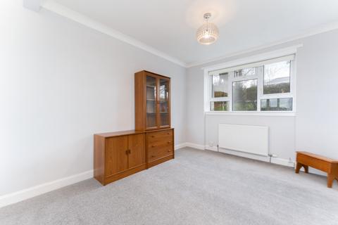 26 Greenbank Court Flats, 16 Hill Crescent, Clarkston, Glasgow, G76 8DQ