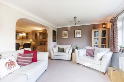 11 Cheriton Close, Up Hatherley, Cheltenham, GL51 3NR