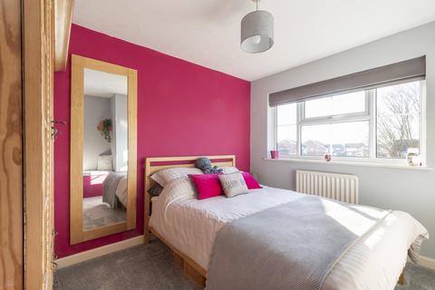 11 Cheriton Close, Up Hatherley, Cheltenham, GL51 3NR