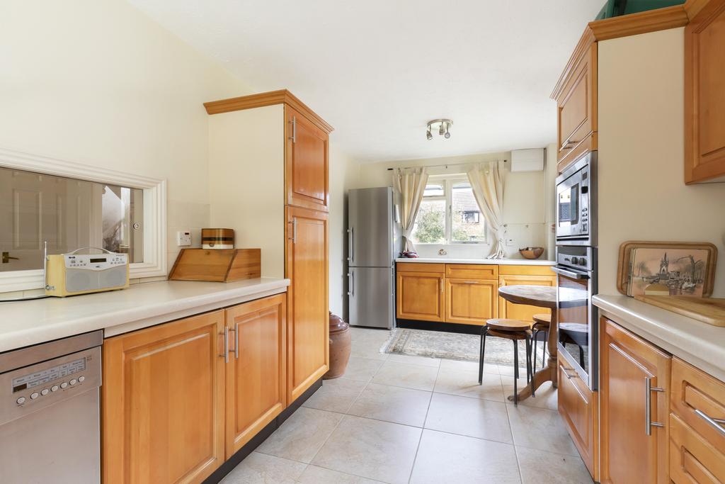 King William Drive, Cheltenham GL53 7RP 4 bed detached house £800,000