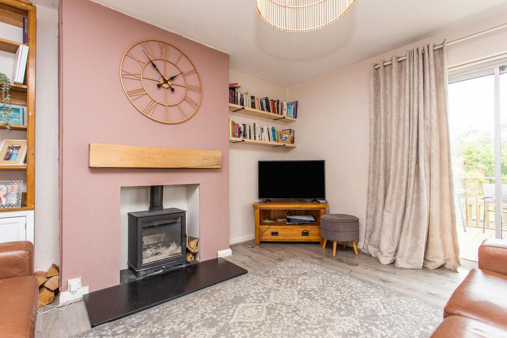 New House Close, Canterbury, CT4 3 bed semidetached house for sale £