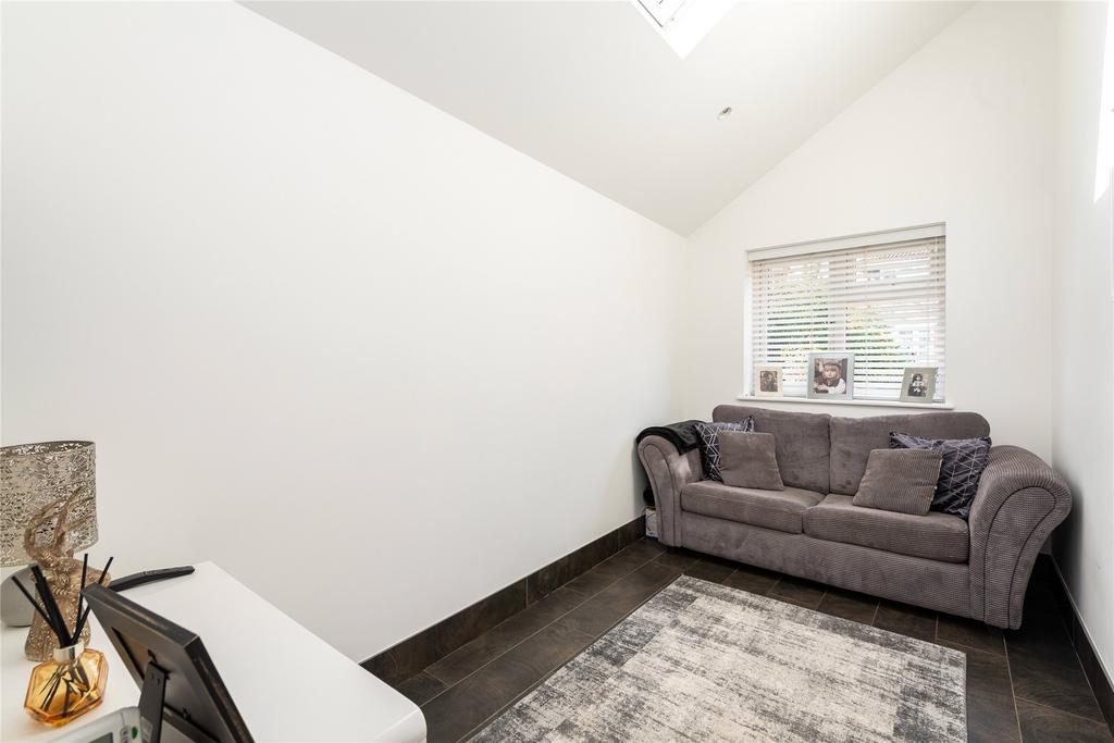 Snug/Bedroom Five