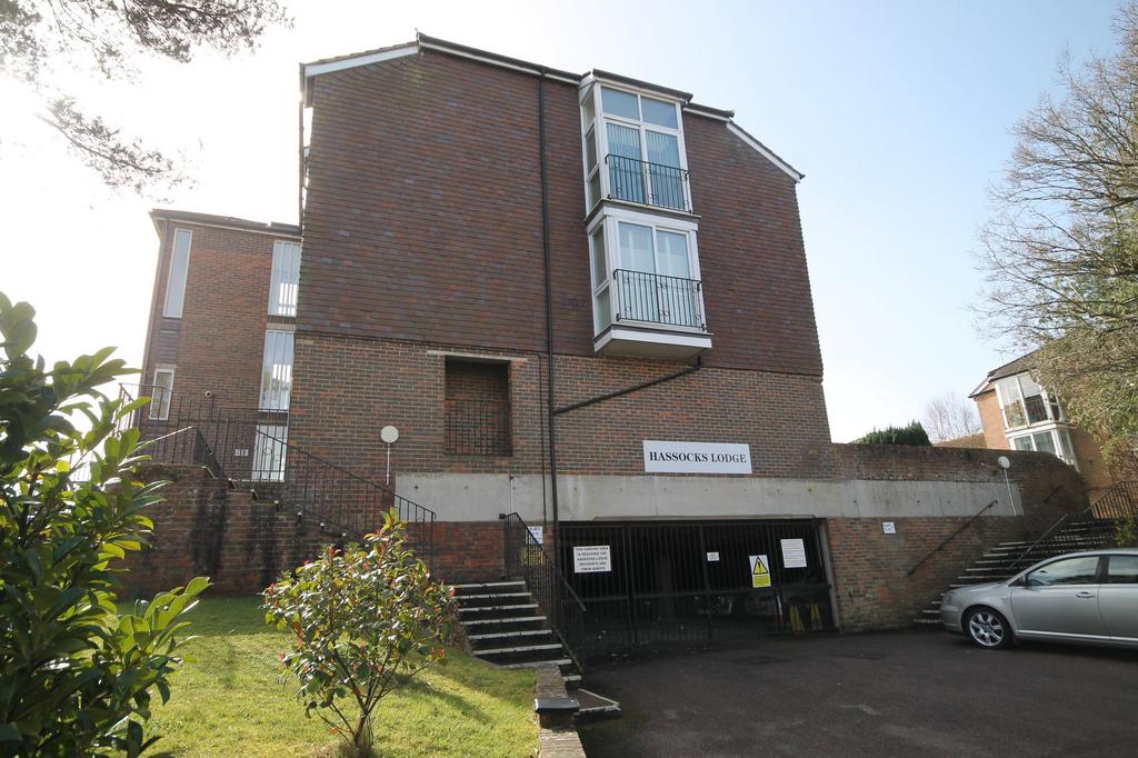 Keymer Road, Hassocks, BN6 2 bed flat for sale £270,000