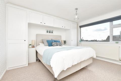 204 Sandcross Lane, Reigate, RH2 8LL