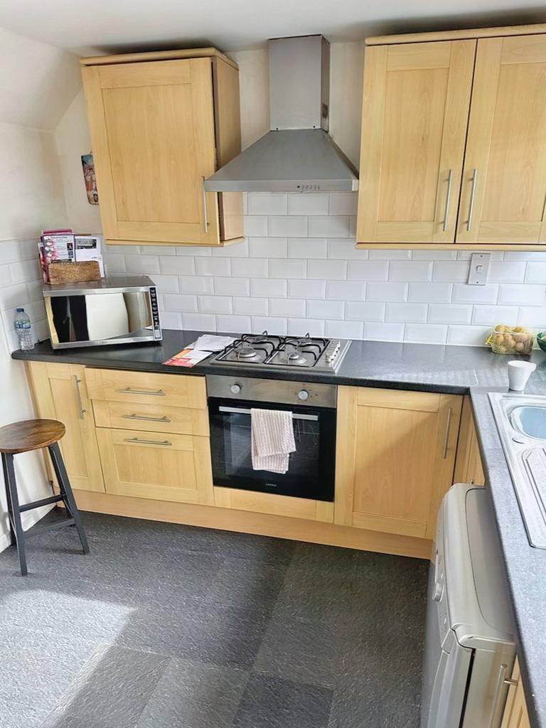 New Eaton Road, Stapleford NG9 3 bed semidetached house £219,950