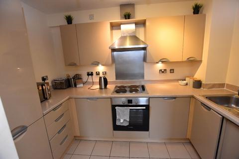 2 bedroom apartment to rent, Mason Way, Birmingham