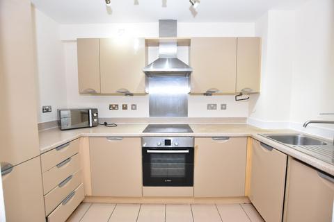 2 bedroom apartment to rent, Mason Way, Birmingham