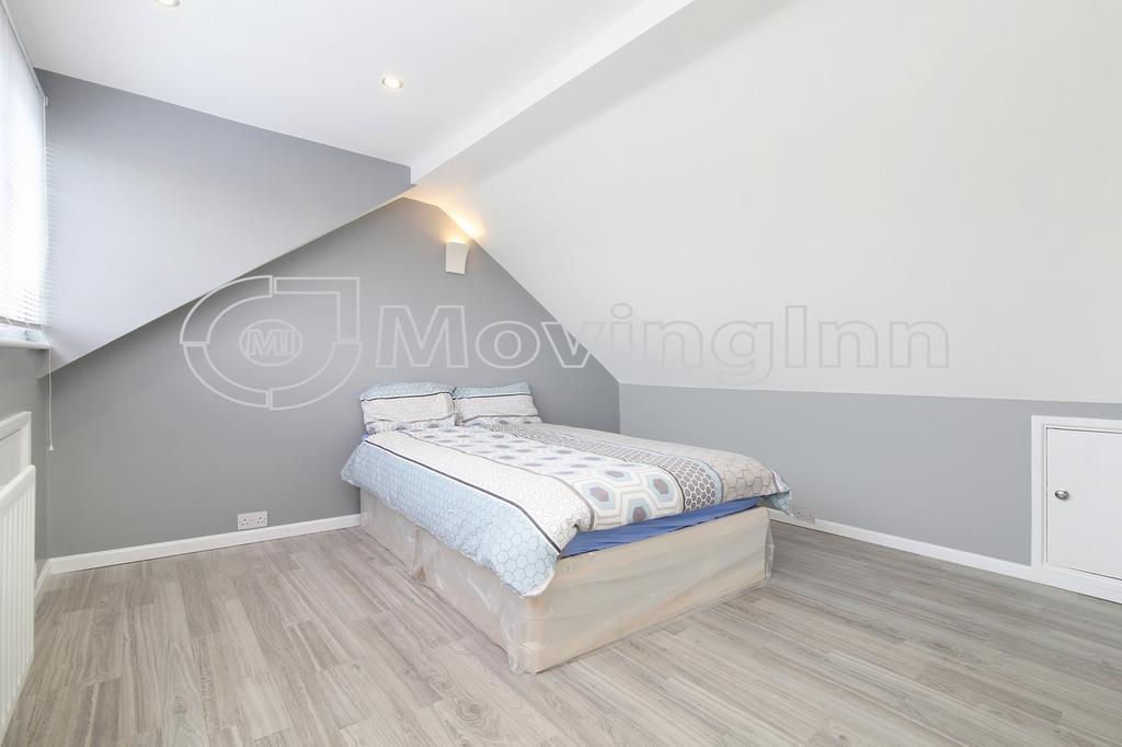 Kynaston Avenue, Thornton Heath... 1 bed in a house share £750 pcm (£