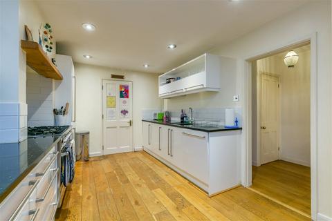 4 bedroom townhouse for sale - London Road, Guildford, GU1