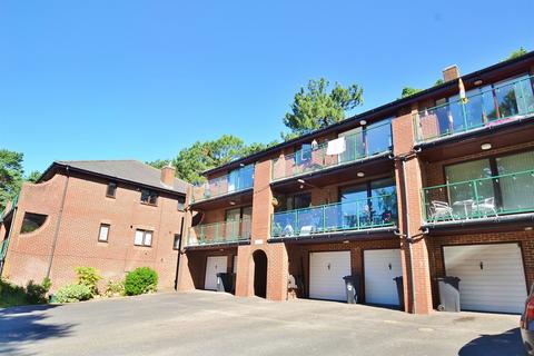 22 Constitution Hill Gardens, Poole, BH14 0PY